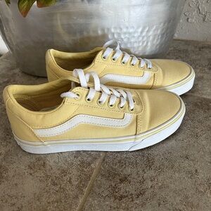Vans Old Skool Womens Size 7 Yellow White Athletic Casual Shoes Sneakers